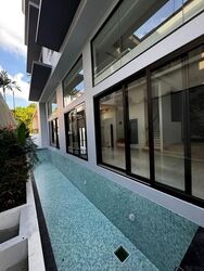 Fernhill Road (D10), Semi-Detached #546006101